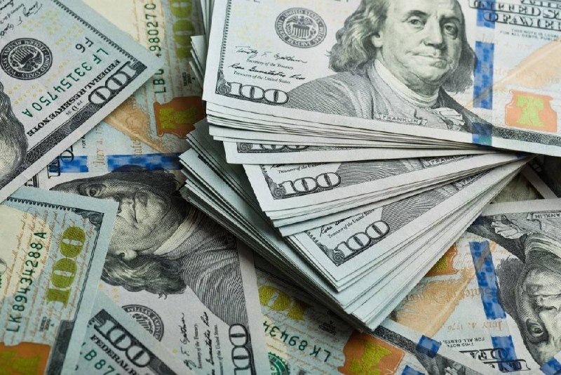 O‘zbekistonda dollar kursi 2 kunlik ko‘tarilishdan so‘ng yana tushdi
