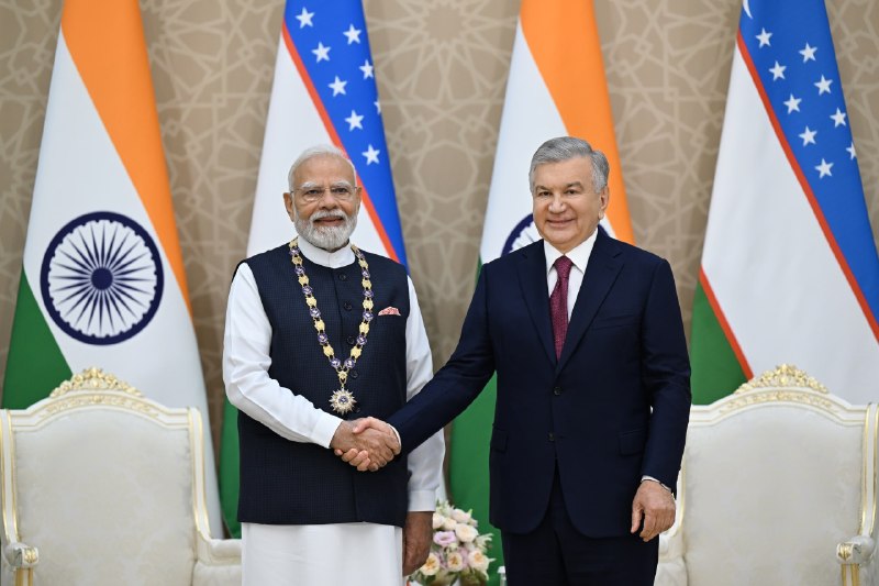 Koʻksaroy qarorgohida Hindiston Respublikasi Bosh vaziri Narendra Modiga Oʻzbekiston Respublikasining “Oliy Darajali Doʻstlik” ordenini topshirish marosimi boʻlib oʻtdi.