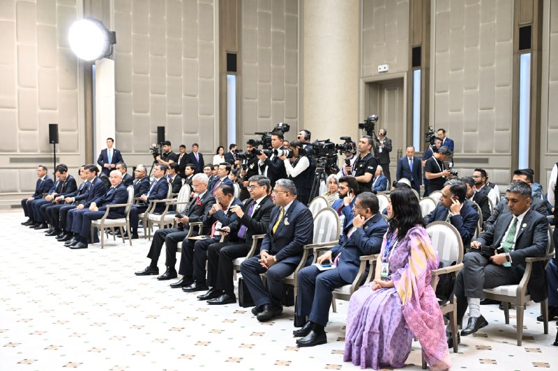 Oʻzbekiston Respublikasi Prezidenti Shavkat Mirziyoyev va Hindiston Bosh vaziri Narendra Modi ishtirokida ikki tomonlama hujjatlarni imzolash marosimi boʻlib oʻtdi.